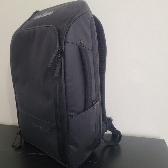 Nomatic Travel Pack 20L to 30L Laptop Sleeve Water Resistant Backpack Black - Picture 7 of 8